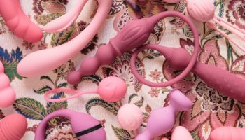 sex-toys-featured